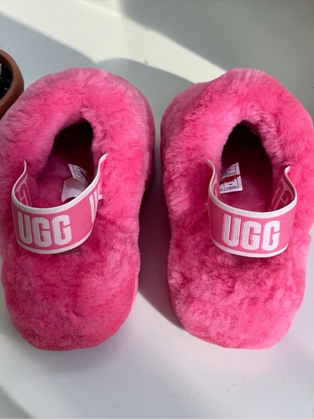 NWOT UGG Fluff Yeah Slippers in Sachet Pink! Size 7! NEW! - Picture 5 of 11